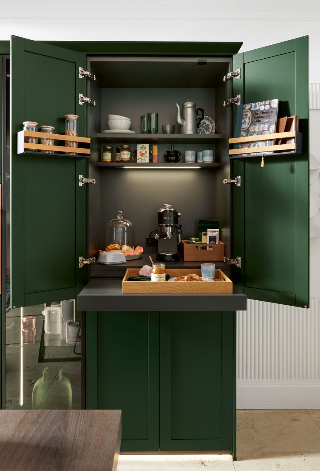 NJUPORT SATEN – Stilski okviri – Germaninterior