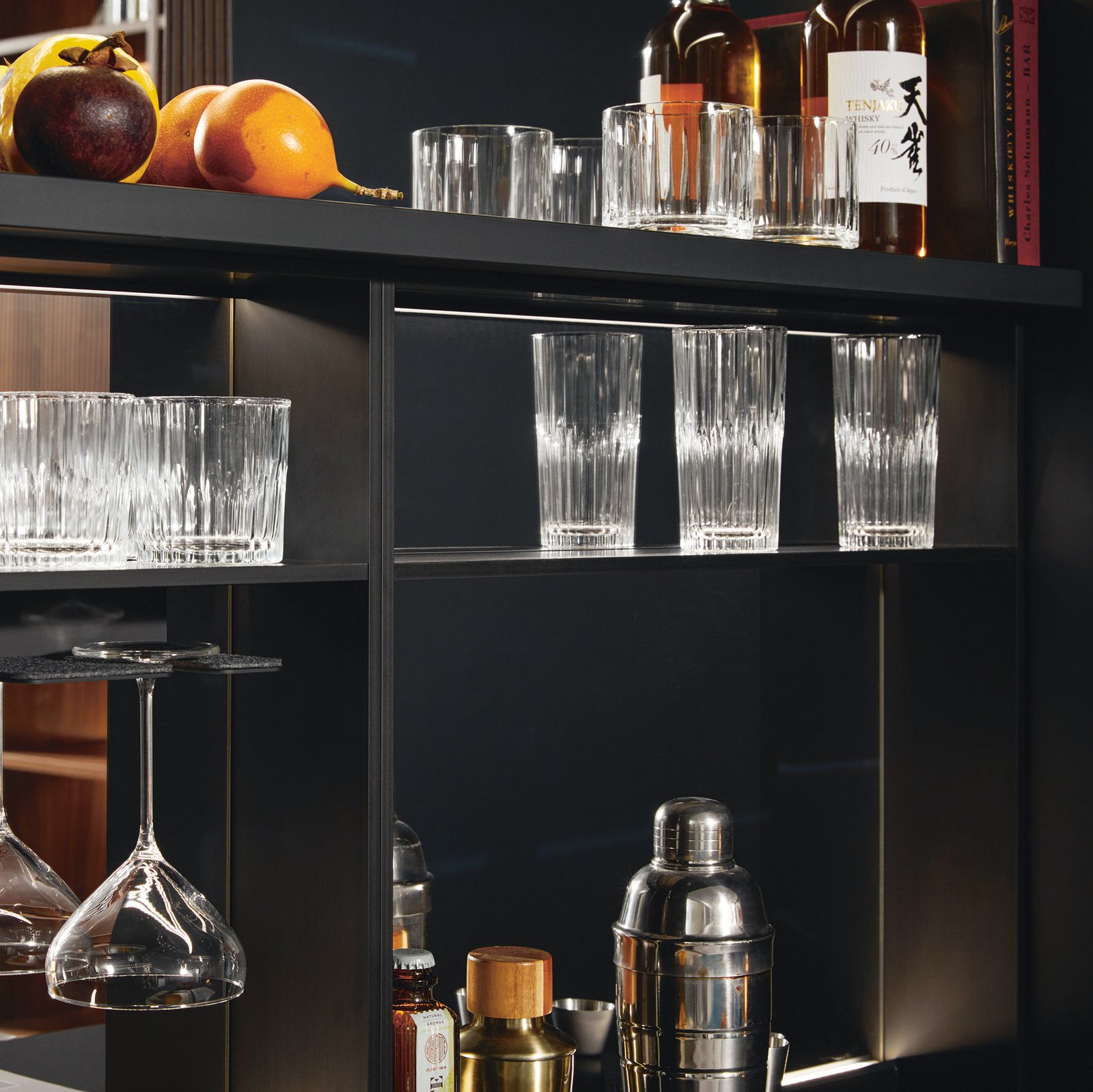 csm_next125_Pocketsystem_Barschrank_Detail_premium_79d2b6d337